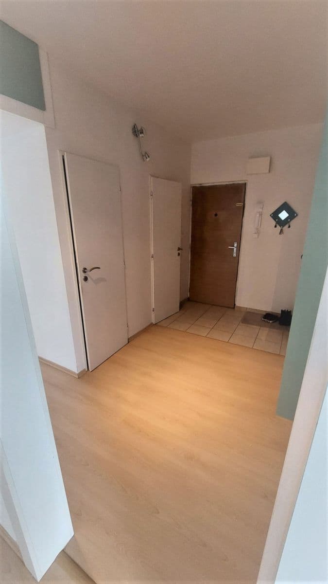 Predaj bytu 4-izbový 73 m², Jindřišská, Pardubice, Pardubický kraj Predaj bytu 4-izbový 73 m², Jindřišská, Pardubice, Pardubický kraj