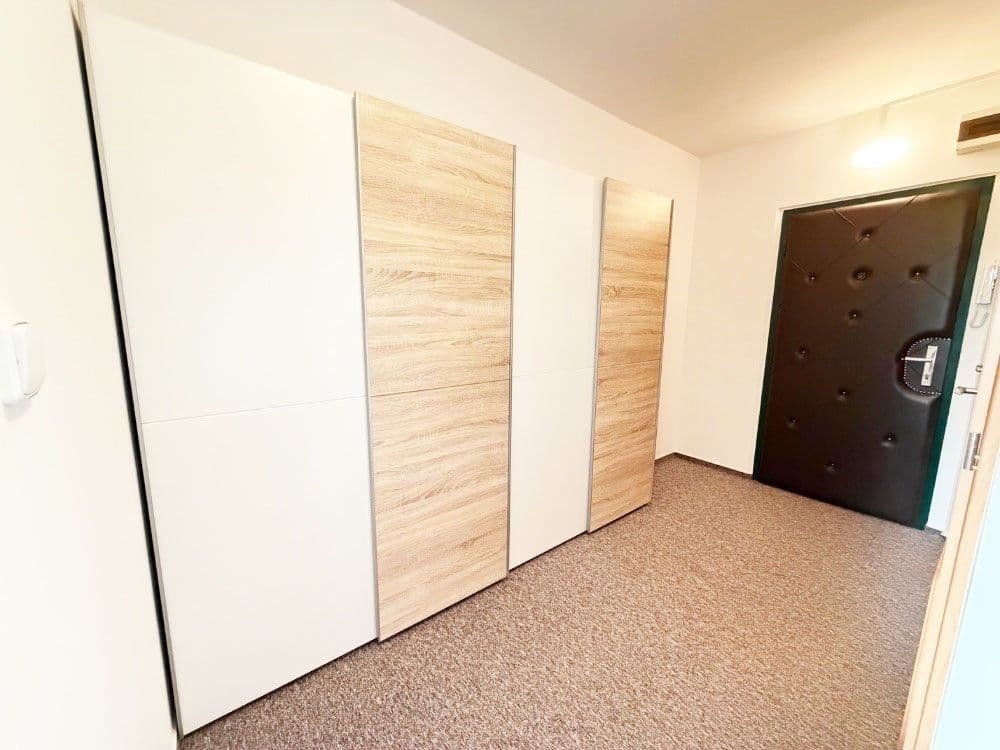 Prenájom bytu 2-izbový 46 m², Krausova, Praha, Praha Prenájom bytu 2-izbový 46 m², Krausova, Praha, Praha