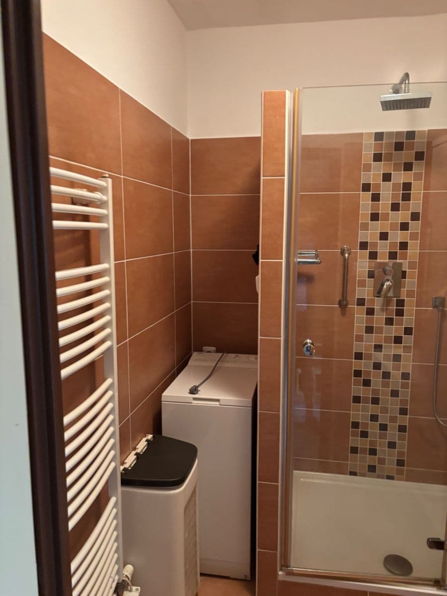 Prenájom bytu 2-izbový 49 m², Za Prachárnou, Jihlava, Kraj Vysočina Prenájom bytu 2-izbový 49 m², Za Prachárnou, Jihlava, Kraj Vysočina