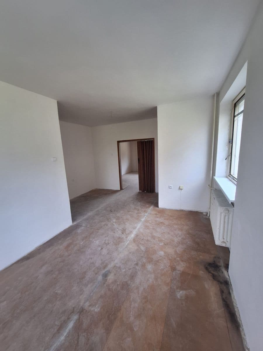 Predaj domu 400 m², pozemok 859 m², Loučka, Zlínský kraj Predaj domu 400 m², pozemok 859 m², Loučka, Zlínský kraj