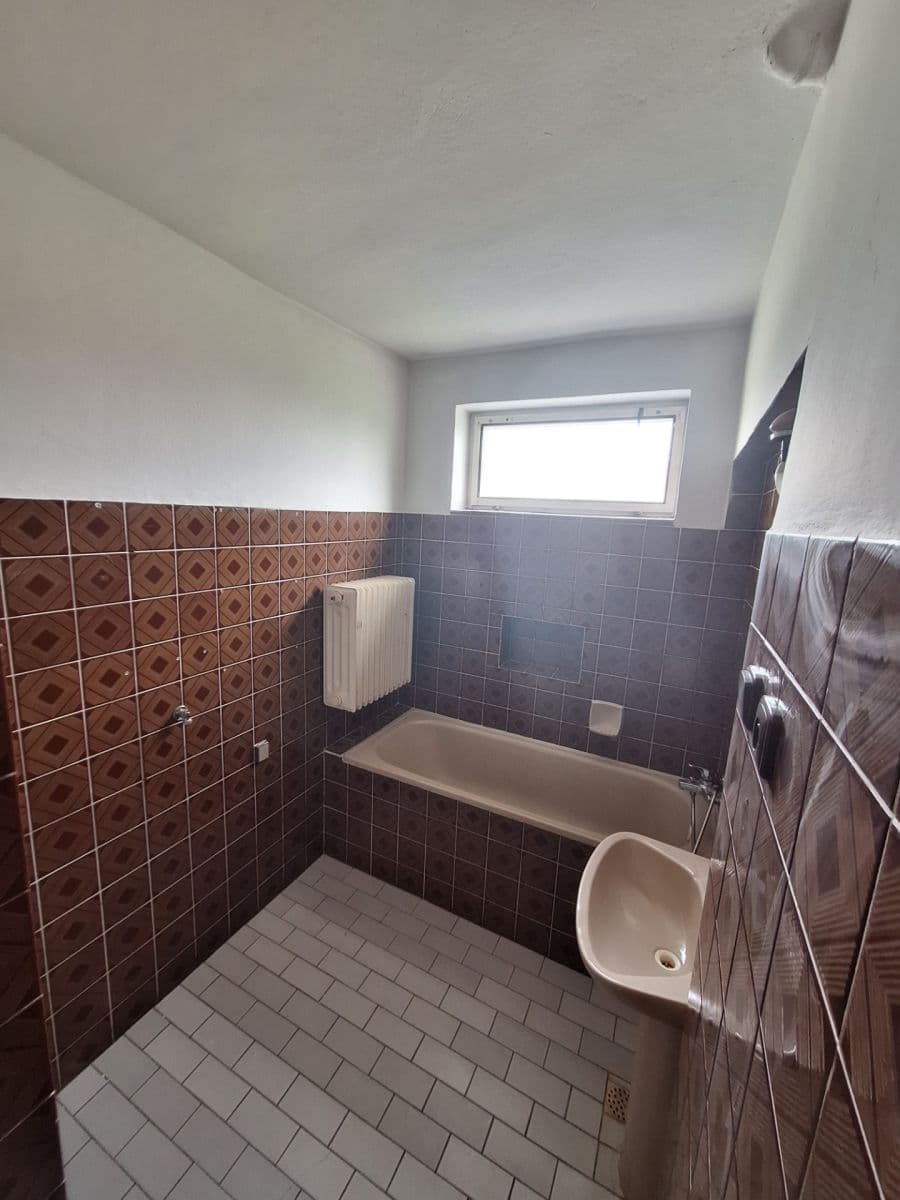 Predaj domu 400 m², pozemok 859 m², Loučka, Zlínský kraj Predaj domu 400 m², pozemok 859 m², Loučka, Zlínský kraj