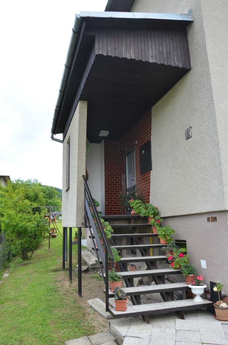 Predaj domu 400 m², pozemok 859 m², Loučka, Zlínský kraj Predaj domu 400 m², pozemok 859 m², Loučka, Zlínský kraj
