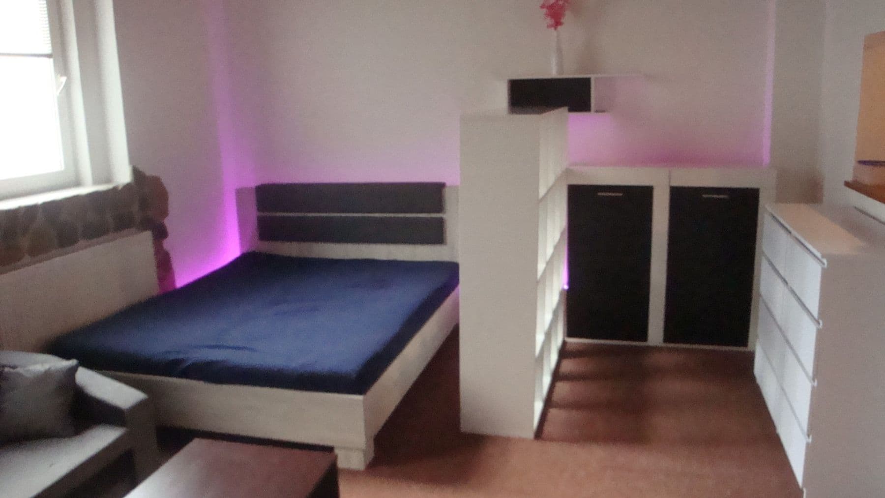 Prenájom bytu 1-izbový 40 m², Revoluční, Loket, Karlovarský kraj Prenájom bytu 1-izbový 40 m², Revoluční, Loket, Karlovarský kraj