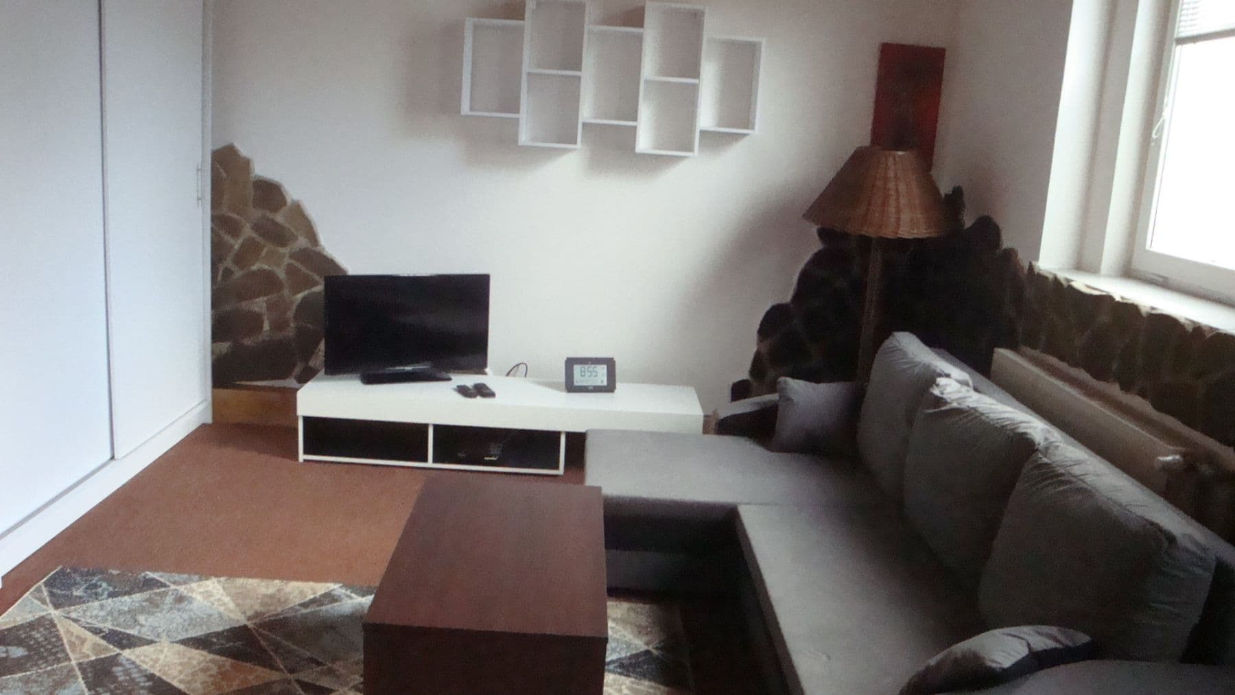 Prenájom bytu 1-izbový 40 m², Revoluční, Loket, Karlovarský kraj Prenájom bytu 1-izbový 40 m², Revoluční, Loket, Karlovarský kraj