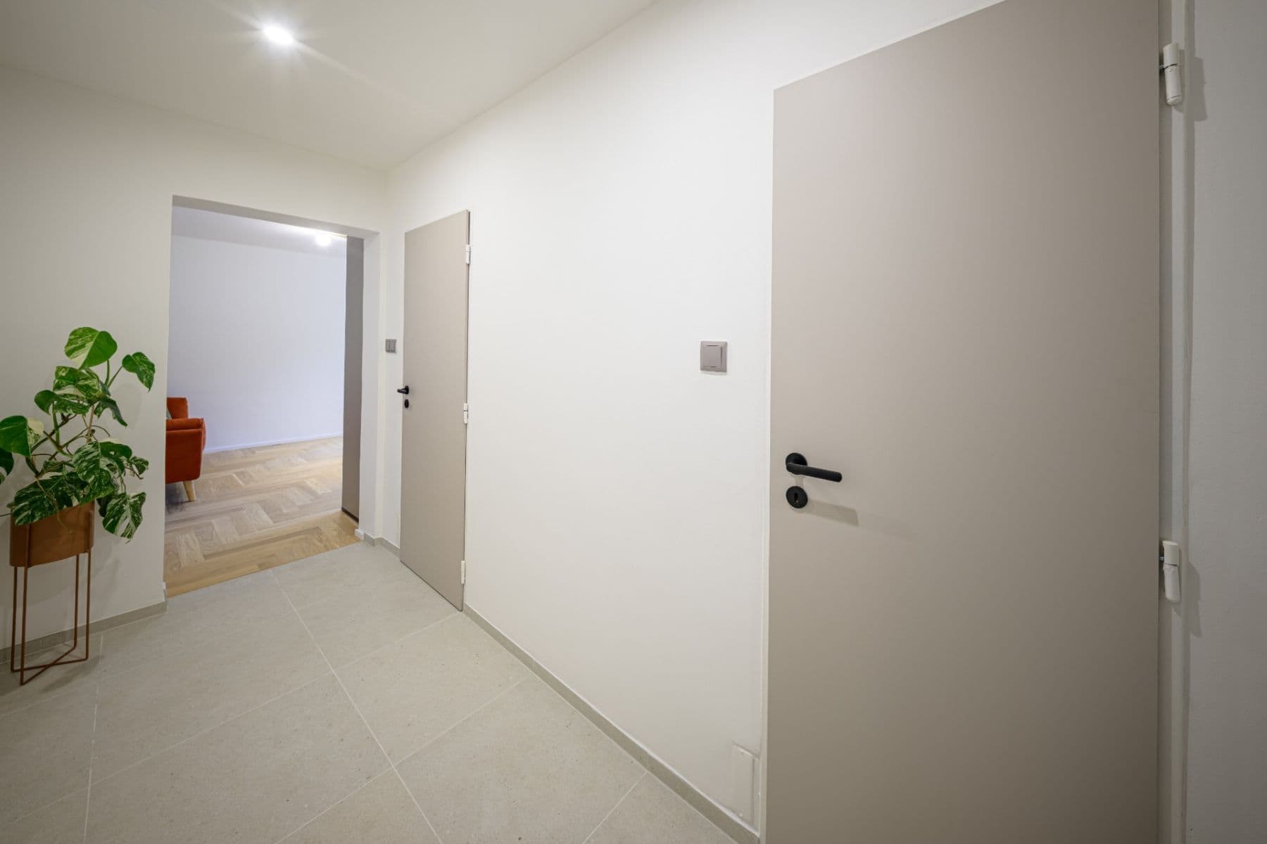 Predaj bytu 3-izbový 54 m², Dlouhá, Plzeň, Plzeňský kraj Predaj bytu 3-izbový 54 m², Dlouhá, Plzeň, Plzeňský kraj