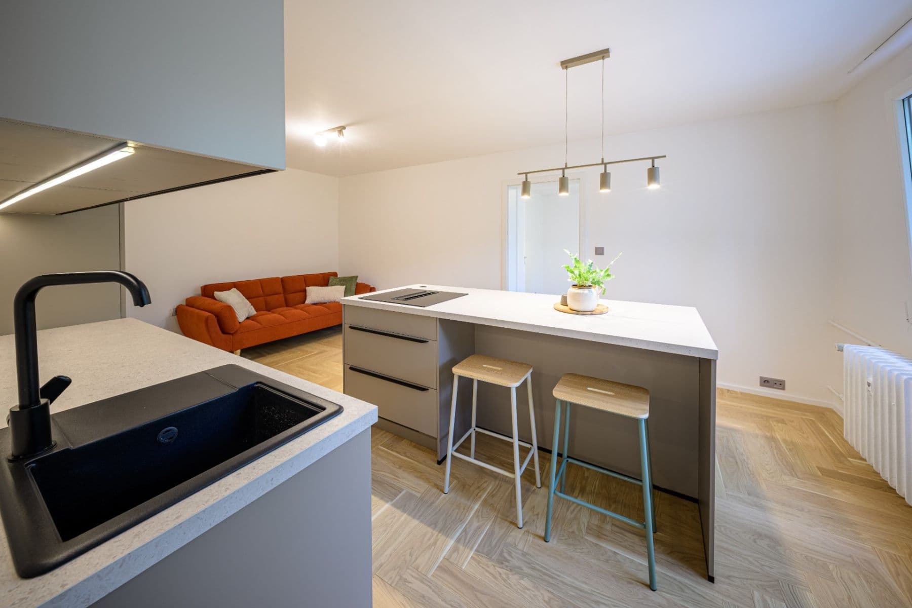 Predaj bytu 3-izbový 54 m², Dlouhá, Plzeň, Plzeňský kraj Predaj bytu 3-izbový 54 m², Dlouhá, Plzeň, Plzeňský kraj