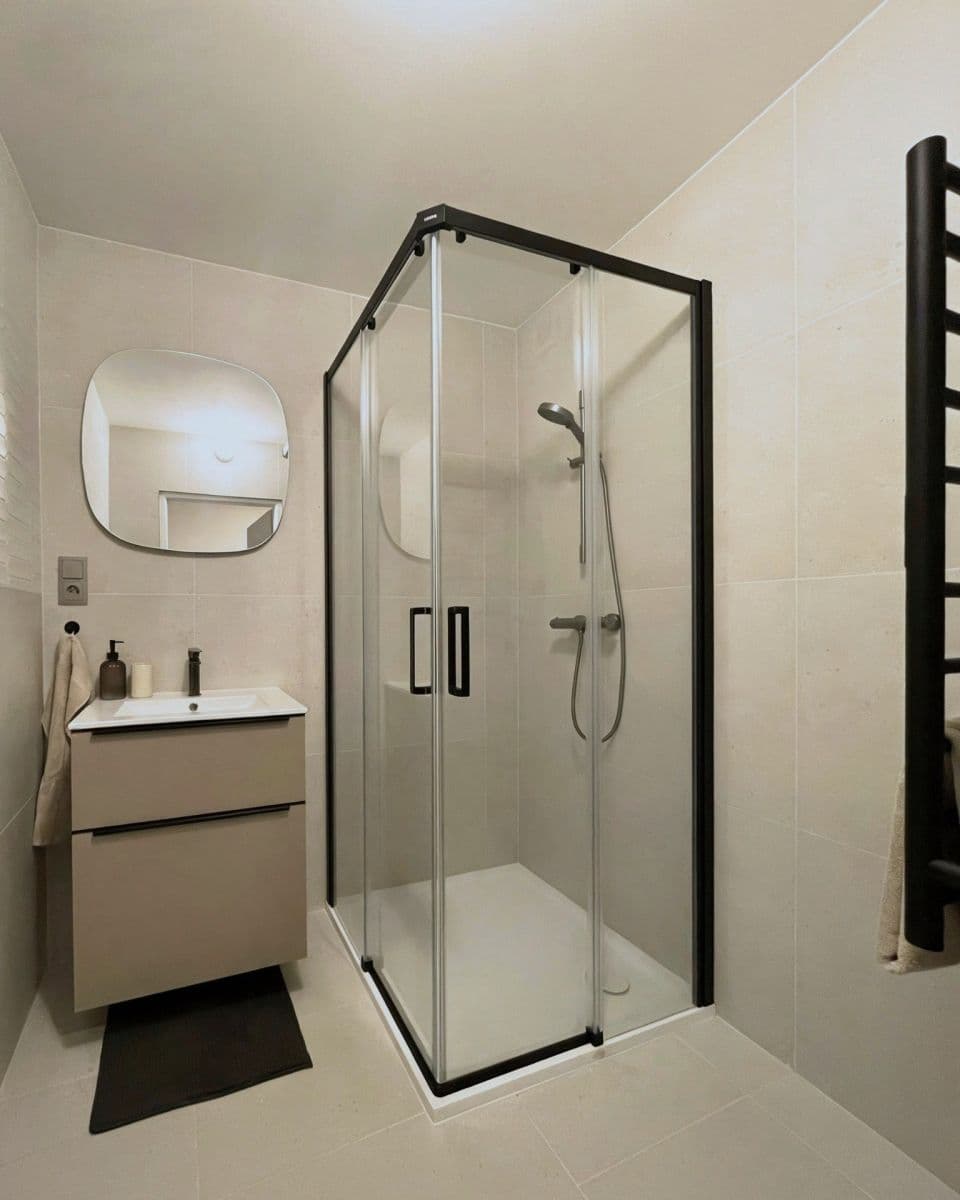 Predaj bytu 3-izbový 54 m², Dlouhá, Plzeň, Plzeňský kraj Predaj bytu 3-izbový 54 m², Dlouhá, Plzeň, Plzeňský kraj
