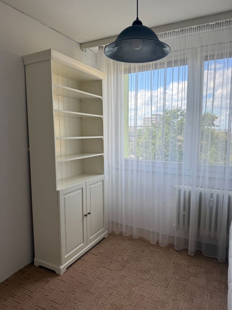 Prenájom bytu 3-izbový 72 m², Sáňkařská, Praha, Praha Prenájom bytu 3-izbový 72 m², Sáňkařská, Praha, Praha