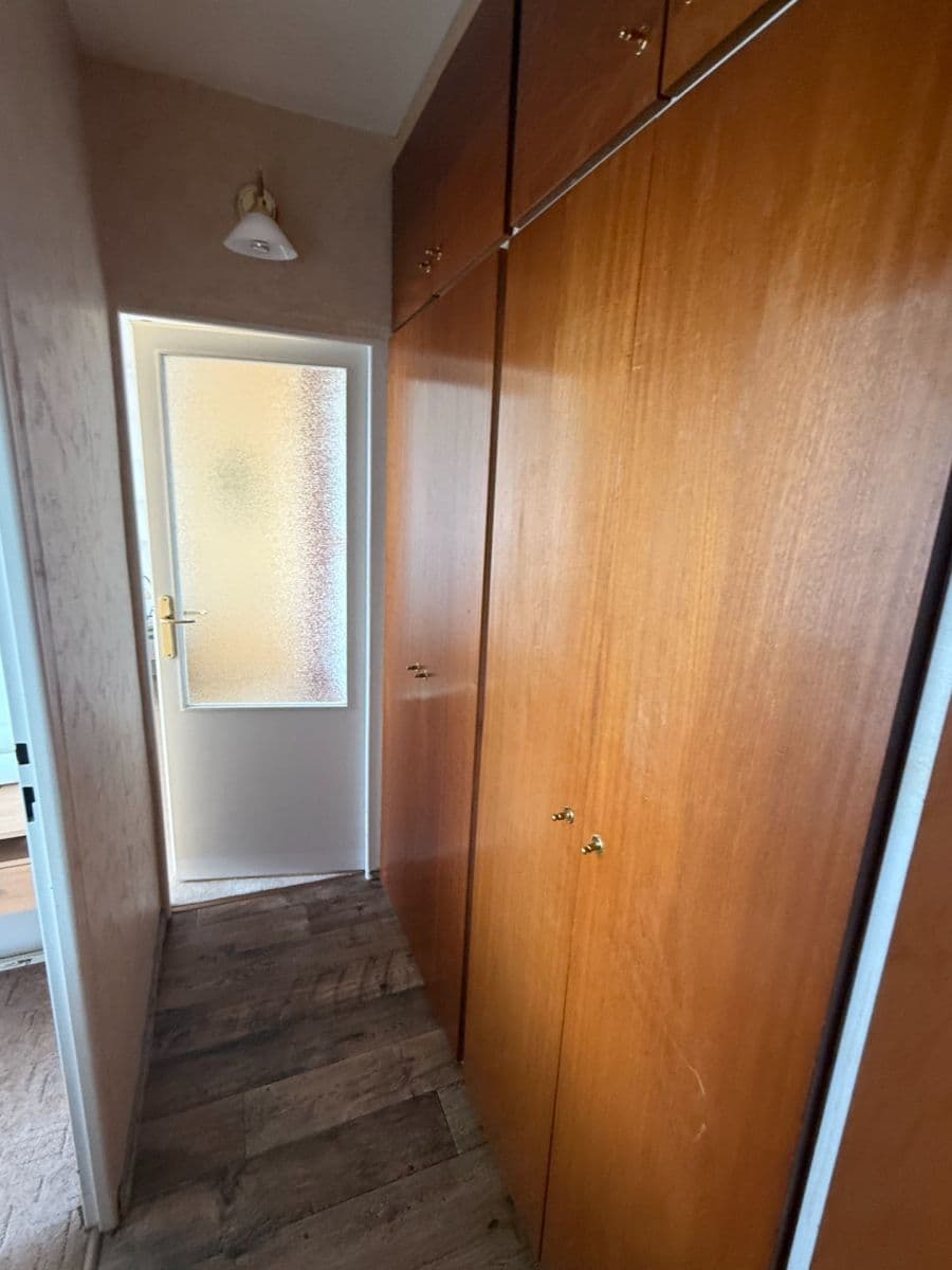 Prenájom bytu 3-izbový 72 m², Sáňkařská, Praha, Praha Prenájom bytu 3-izbový 72 m², Sáňkařská, Praha, Praha