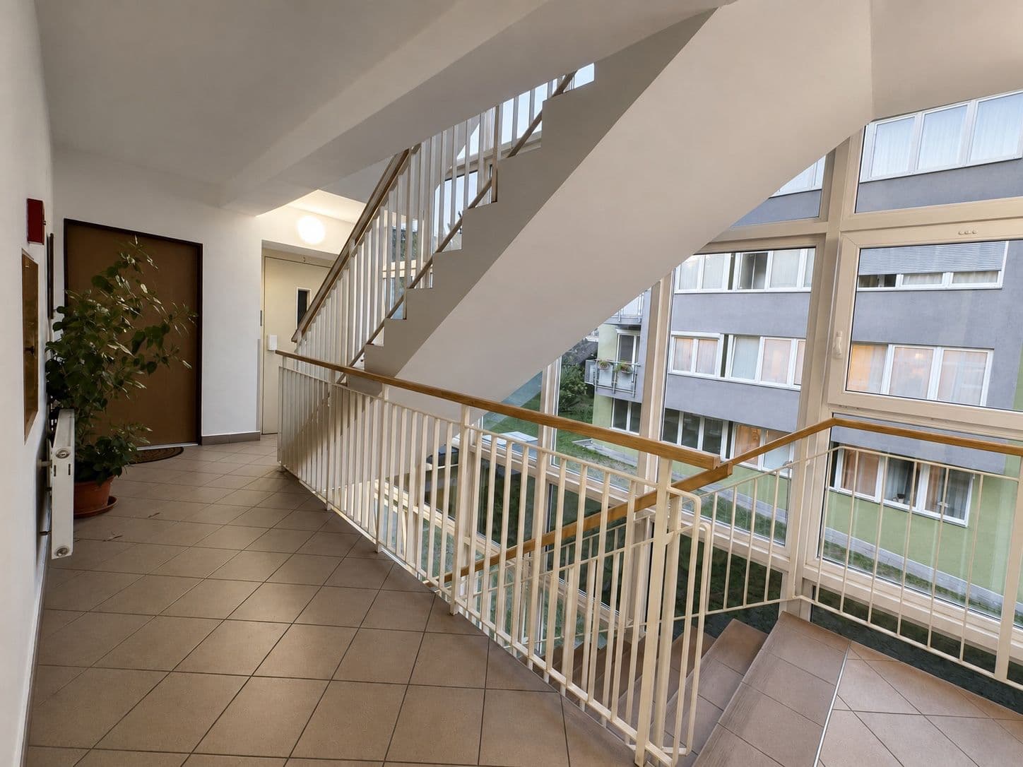 Prenájom bytu 3-izbový 102 m², K Haltýři, Praha, Praha Prenájom bytu 3-izbový 102 m², K Haltýři, Praha, Praha