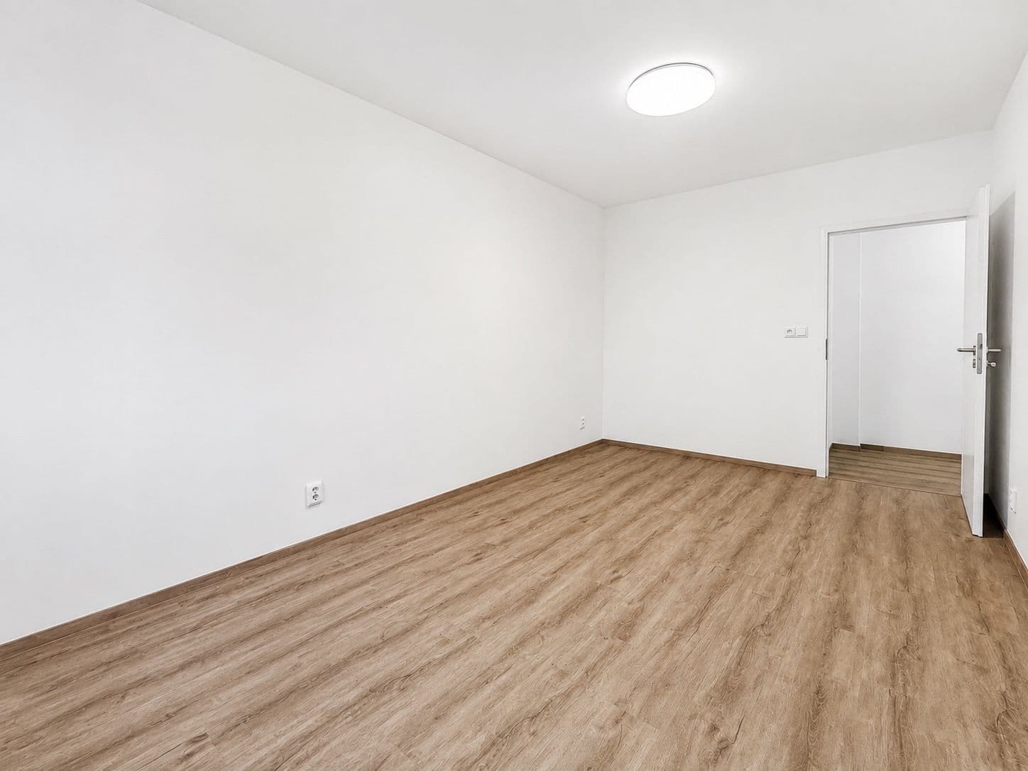 Prenájom bytu 3-izbový 102 m², K Haltýři, Praha, Praha Prenájom bytu 3-izbový 102 m², K Haltýři, Praha, Praha