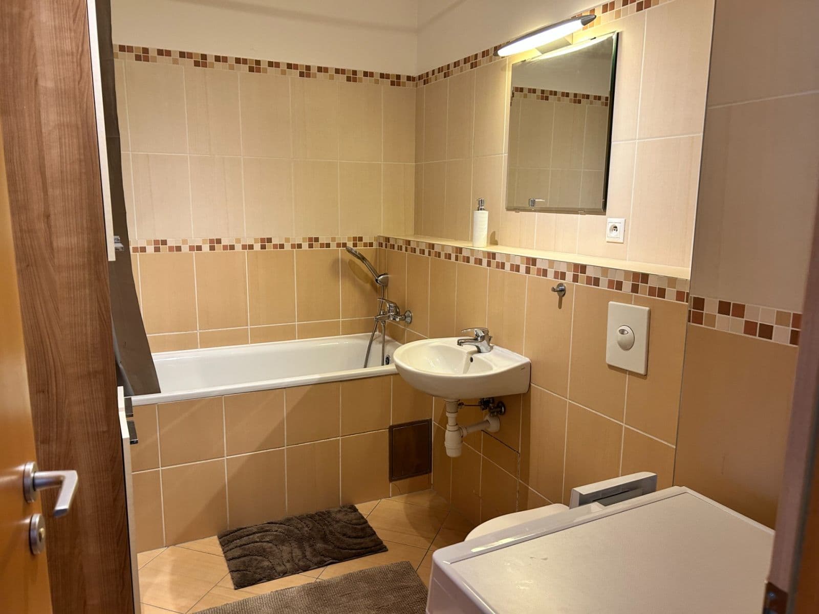 Predaj bytu 2-izbový 58 m², Na križovatkách, Ružinov, Bratislavský kraj Predaj bytu 2-izbový 58 m², Na križovatkách, Ružinov, Bratislavský kraj