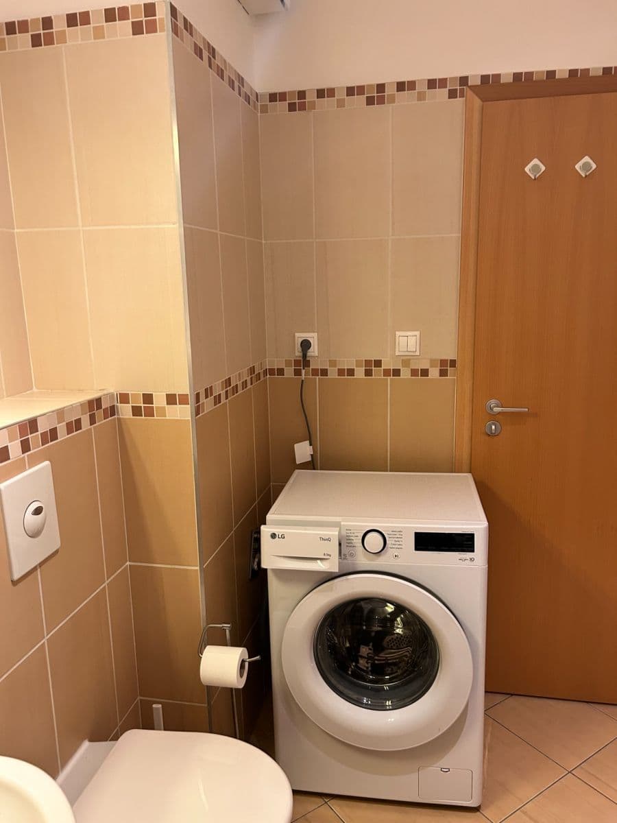 Predaj bytu 2-izbový 58 m², Na križovatkách, Ružinov, Bratislavský kraj Predaj bytu 2-izbový 58 m², Na križovatkách, Ružinov, Bratislavský kraj