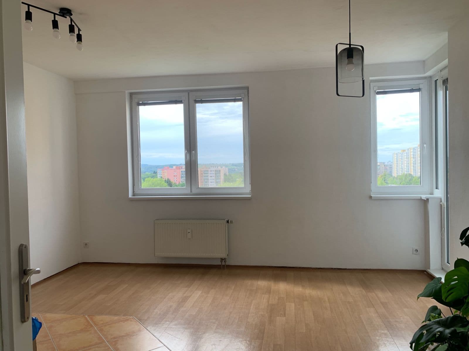 Prenájom bytu 2-izbový 50 m², Hnězdenská, Praha, Praha Prenájom bytu 2-izbový 50 m², Hnězdenská, Praha, Praha