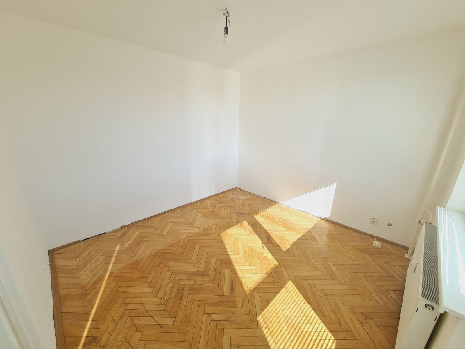 Predaj bytu 1-izbový 30 m², Višňová, Nové Mesto, Bratislavský kraj Predaj bytu 1-izbový 30 m², Višňová, Nové Mesto, Bratislavský kraj