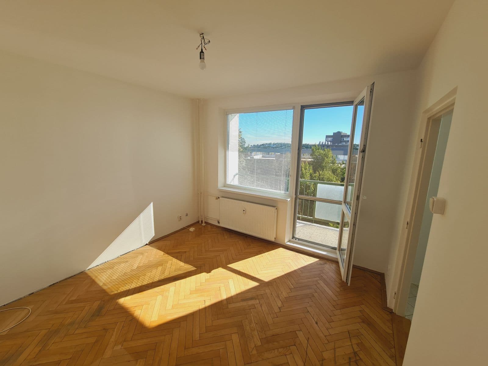 Predaj bytu 1-izbový 30 m², Višňová, Nové Mesto, Bratislavský kraj Predaj bytu 1-izbový 30 m², Višňová, Nové Mesto, Bratislavský kraj