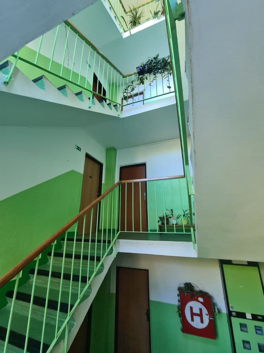 Predaj bytu 1-izbový 30 m², Višňová, Nové Mesto, Bratislavský kraj Predaj bytu 1-izbový 30 m², Višňová, Nové Mesto, Bratislavský kraj