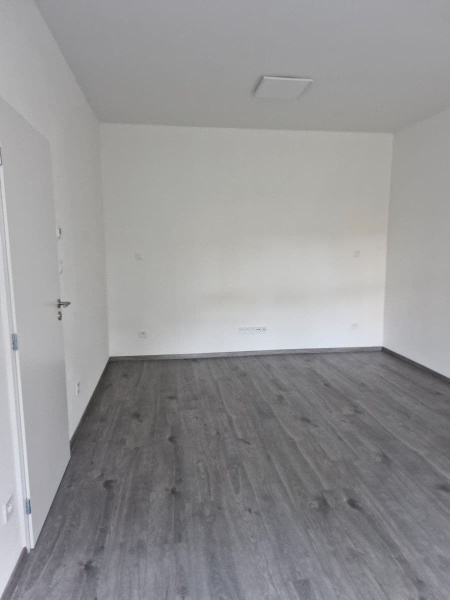 Prenájom bytu 2-izbový 50 m², Stehlíkova, Plzeň, Plzeňský kraj Prenájom bytu 2-izbový 50 m², Stehlíkova, Plzeň, Plzeňský kraj