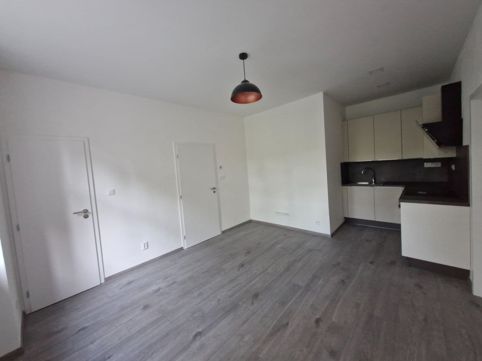 Prenájom bytu 2-izbový 50 m², Stehlíkova, Plzeň, Plzeňský kraj Prenájom bytu 2-izbový 50 m², Stehlíkova, Plzeň, Plzeňský kraj