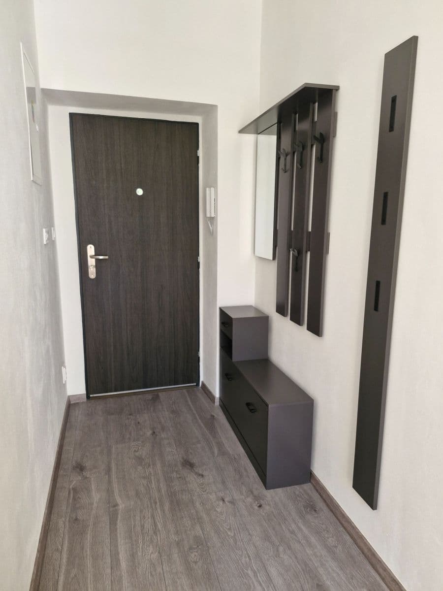 Prenájom bytu 2-izbový 50 m², Stehlíkova, Plzeň, Plzeňský kraj Prenájom bytu 2-izbový 50 m², Stehlíkova, Plzeň, Plzeňský kraj