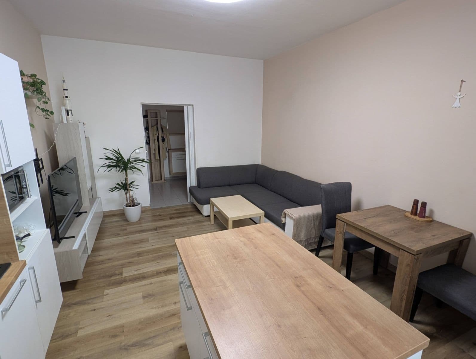 Prenájom bytu 2-izbový 57 m², Vršovická, Praha, Praha Prenájom bytu 2-izbový 57 m², Vršovická, Praha, Praha