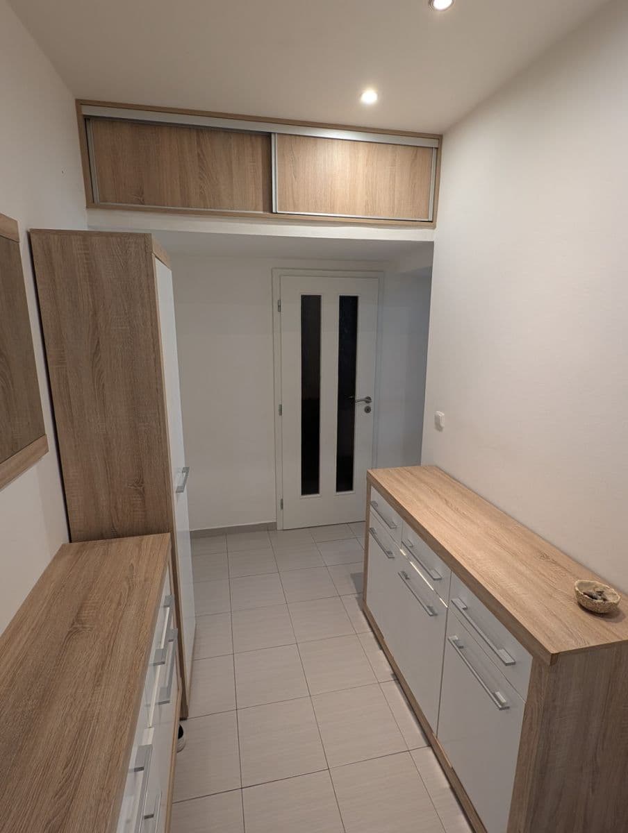 Prenájom bytu 2-izbový 57 m², Vršovická, Praha, Praha Prenájom bytu 2-izbový 57 m², Vršovická, Praha, Praha
