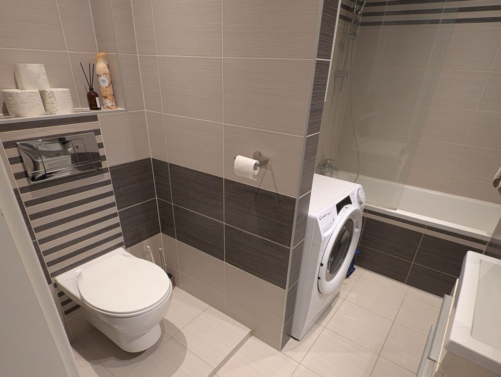 Prenájom bytu 2-izbový 57 m², Vršovická, Praha, Praha Prenájom bytu 2-izbový 57 m², Vršovická, Praha, Praha