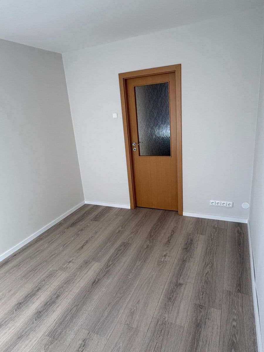 Prenájom bytu 2-izbový 46 m², Střelničná, Praha, Praha Prenájom bytu 2-izbový 46 m², Střelničná, Praha, Praha