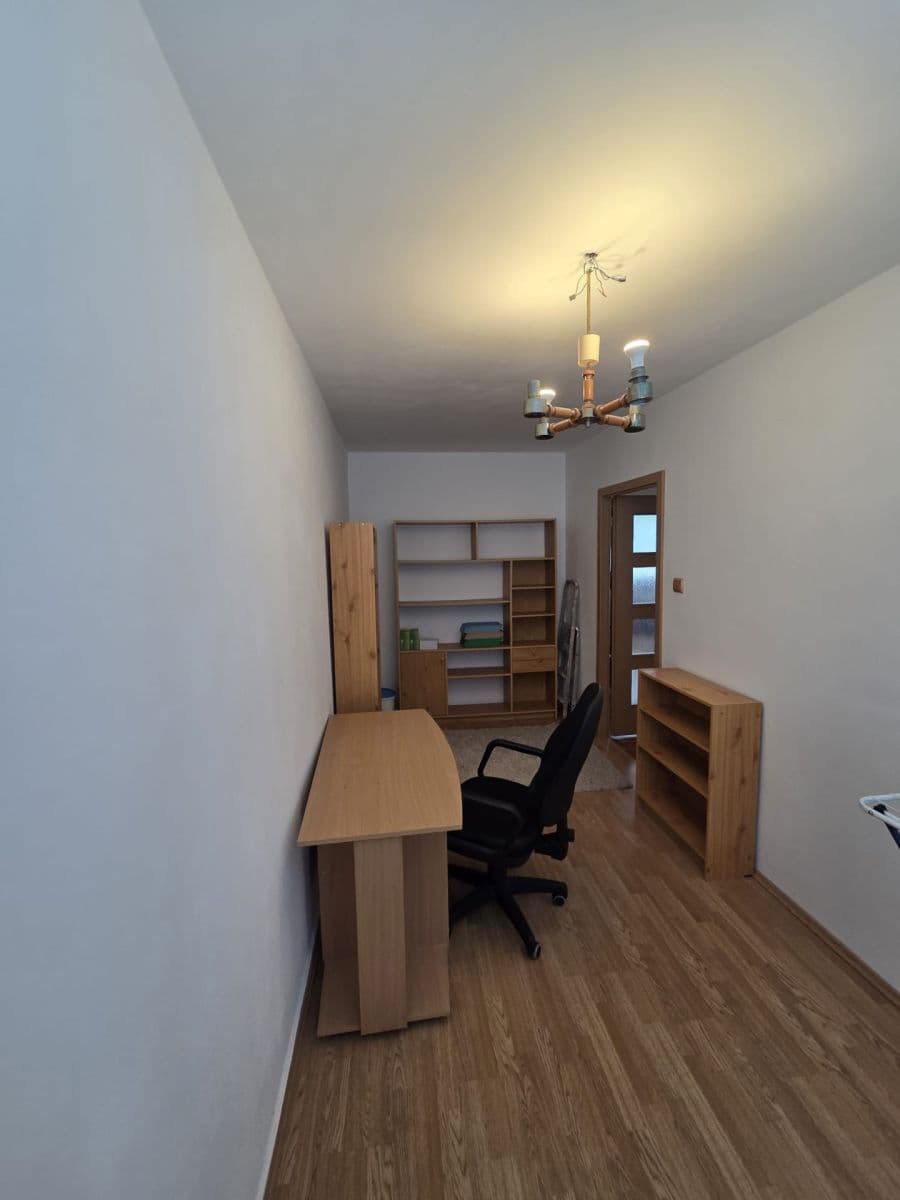 Prenájom bytu 3-izbový 87 m², K Olympiku, Praha, Praha Prenájom bytu 3-izbový 87 m², K Olympiku, Praha, Praha