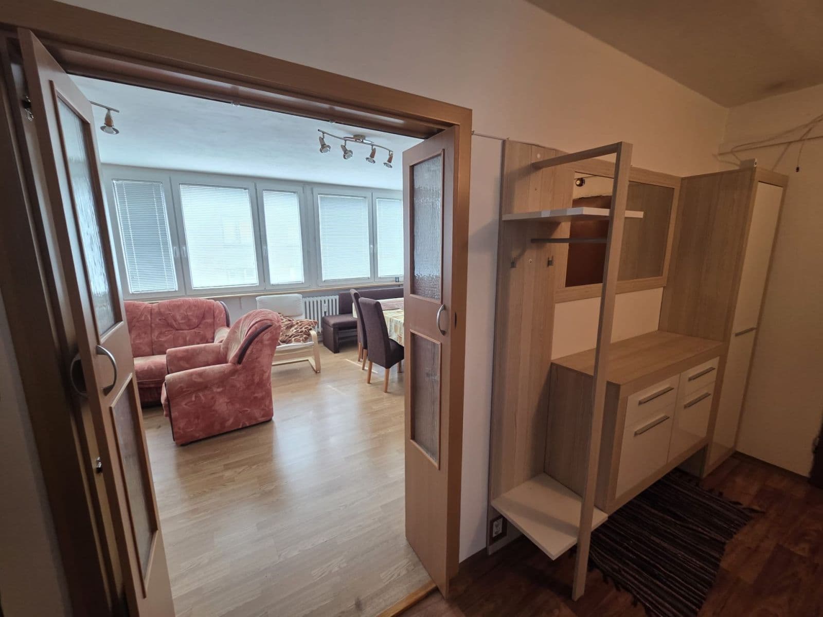 Prenájom bytu 3-izbový 87 m², K Olympiku, Praha, Praha Prenájom bytu 3-izbový 87 m², K Olympiku, Praha, Praha