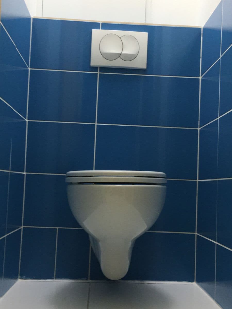 Prenájom bytu 2-izbový 53 m², Jahodová, Karlovy Vary, Karlovarský kraj Prenájom bytu 2-izbový 53 m², Jahodová, Karlovy Vary, Karlovarský kraj