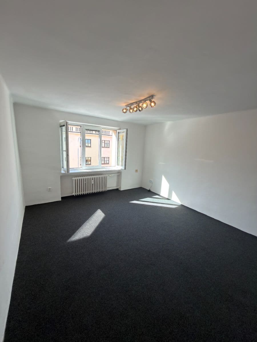 Prenájom bytu 2-izbový 62 m², Krátká, Praha, Praha Prenájom bytu 2-izbový 62 m², Krátká, Praha, Praha