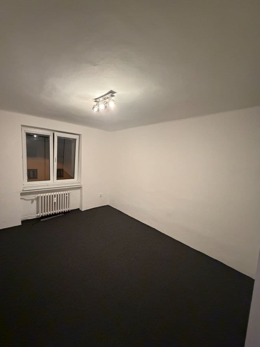Prenájom bytu 2-izbový 62 m², Krátká, Praha, Praha Prenájom bytu 2-izbový 62 m², Krátká, Praha, Praha