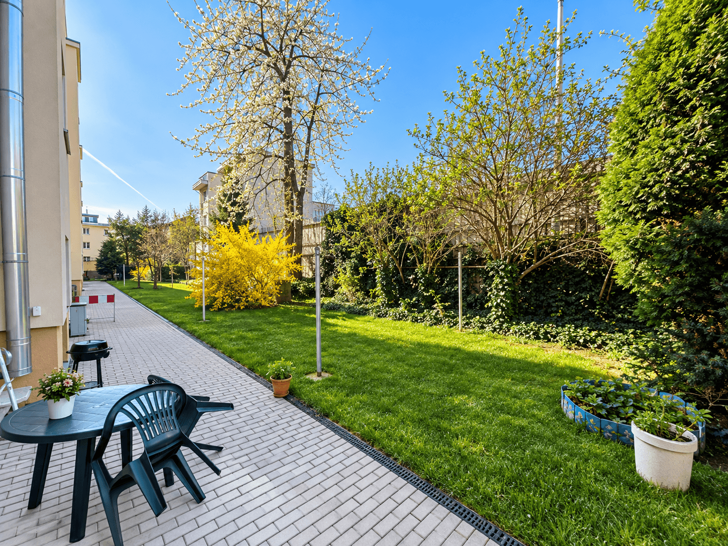 Prenájom bytu 2-izbový 62 m², Krátká, Praha, Praha Prenájom bytu 2-izbový 62 m², Krátká, Praha, Praha