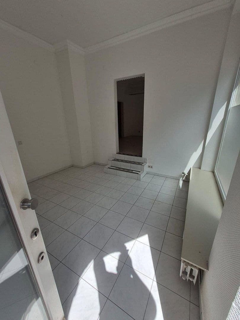 Prenájom kancelárie 60 m², Pforzheim, Bádensko-Wurttembersko Prenájom kancelárie 60 m², Pforzheim, Bádensko-Wurttembersko