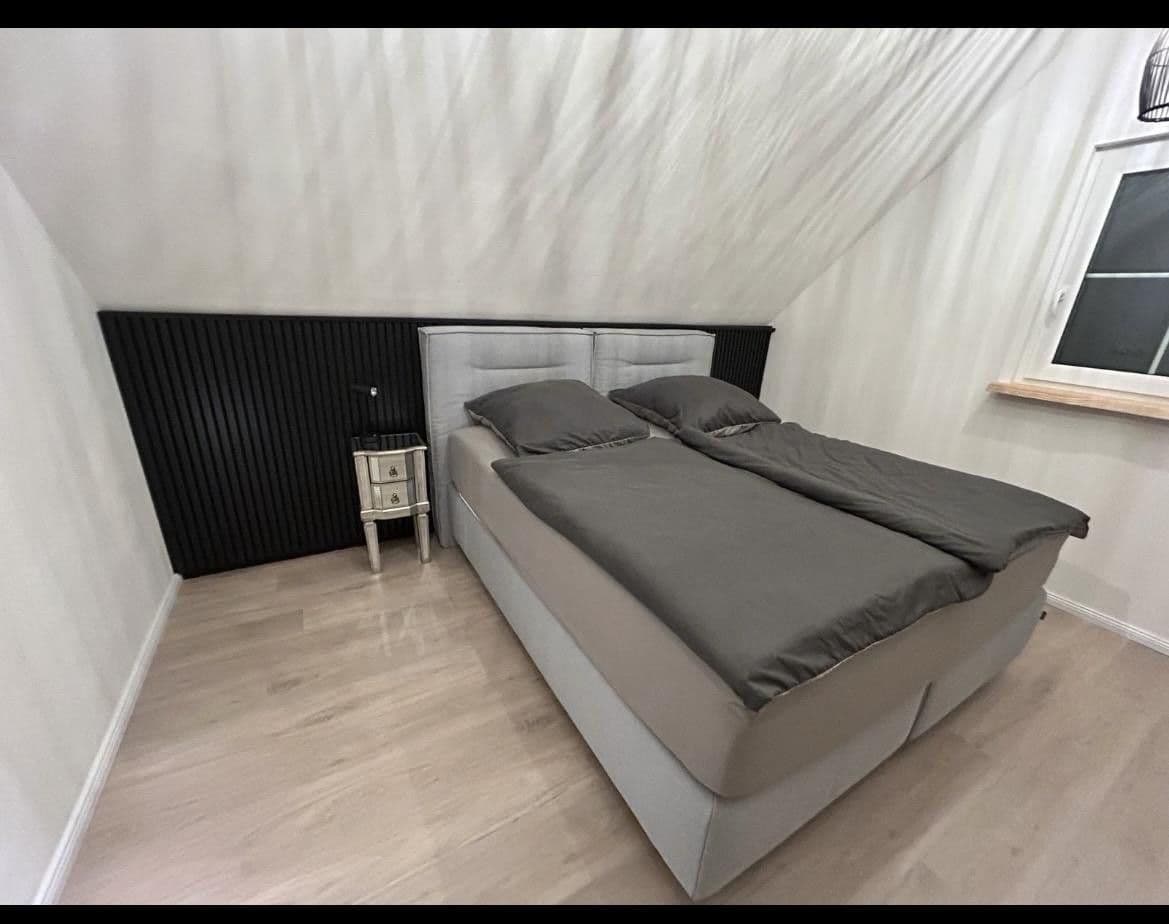 Prenájom domu 110 m², pozemok 400 m², Neuenstein, Bádensko-Wurttembersko Prenájom domu 110 m², pozemok 400 m², Neuenstein, Bádensko-Wurttembersko
