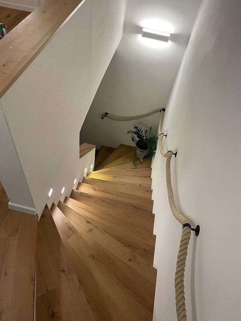 Predaj domu 145 m², pozemok 450 m², Veitshöchheim, Bavorsko Predaj domu 145 m², pozemok 450 m², Veitshöchheim, Bavorsko
