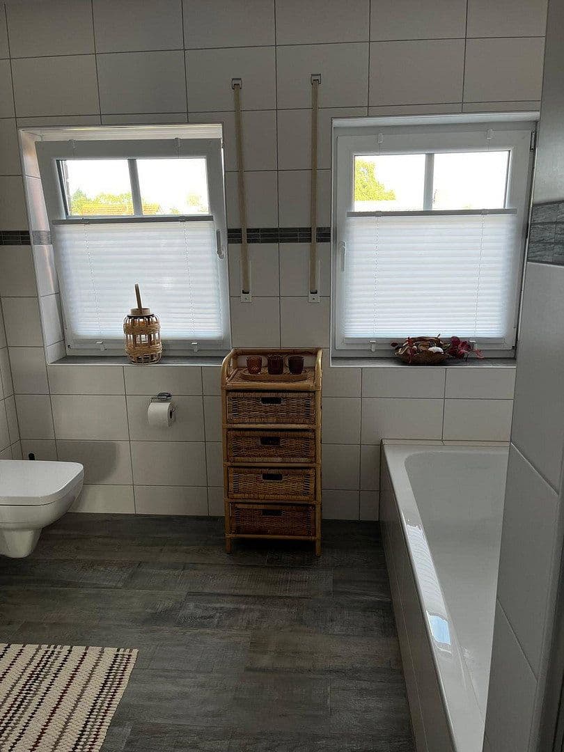 Prenájom domu 110 m², pozemok 289 m², Hinte, Dolné Sasko Prenájom domu 110 m², pozemok 289 m², Hinte, Dolné Sasko