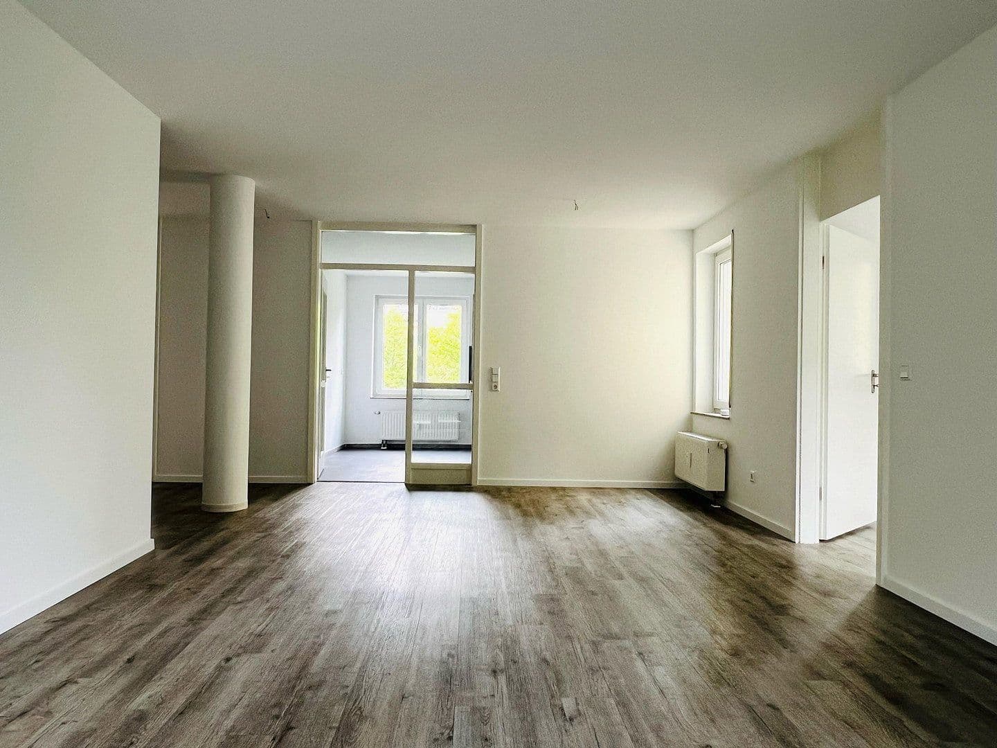 Predaj bytu 4-izbový 86 m², Kiefernweg 3, Freital, Sasko Predaj bytu 4-izbový 86 m², Kiefernweg 3, Freital, Sasko