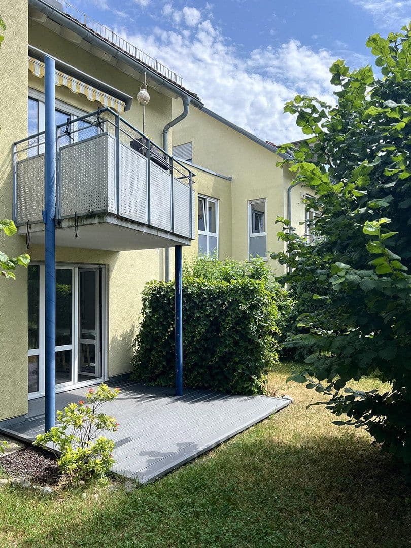 Predaj bytu 4-izbový 86 m², Kiefernweg 3, Freital, Sasko Predaj bytu 4-izbový 86 m², Kiefernweg 3, Freital, Sasko