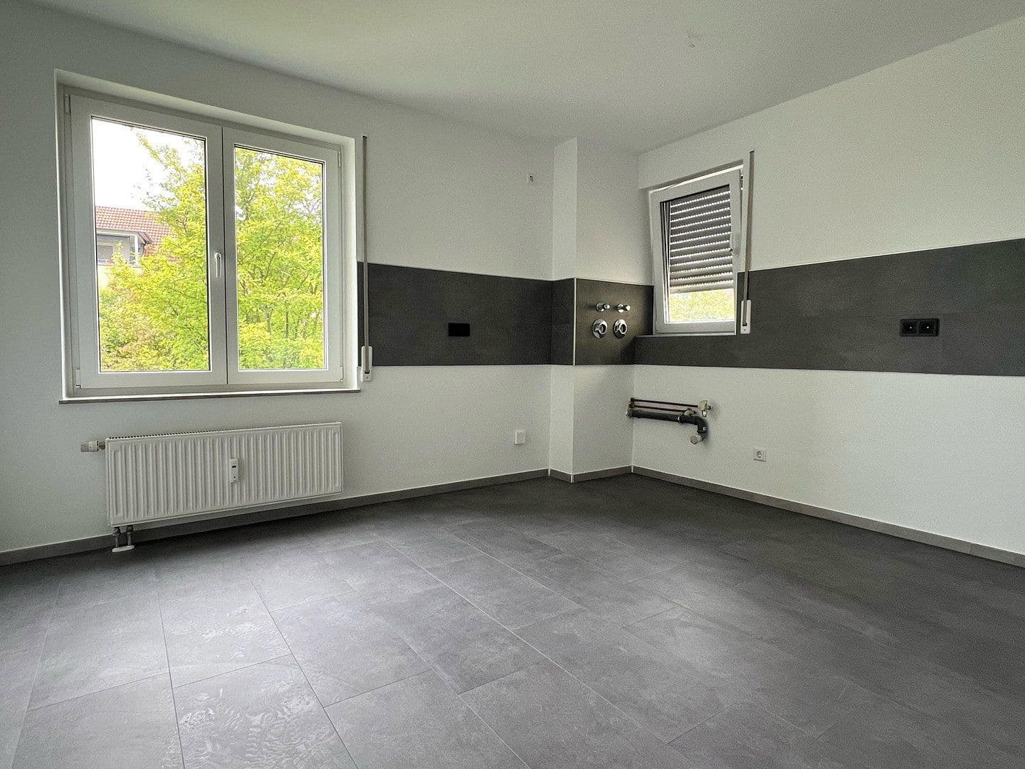 Predaj bytu 4-izbový 86 m², Kiefernweg 3, Freital, Sasko Predaj bytu 4-izbový 86 m², Kiefernweg 3, Freital, Sasko