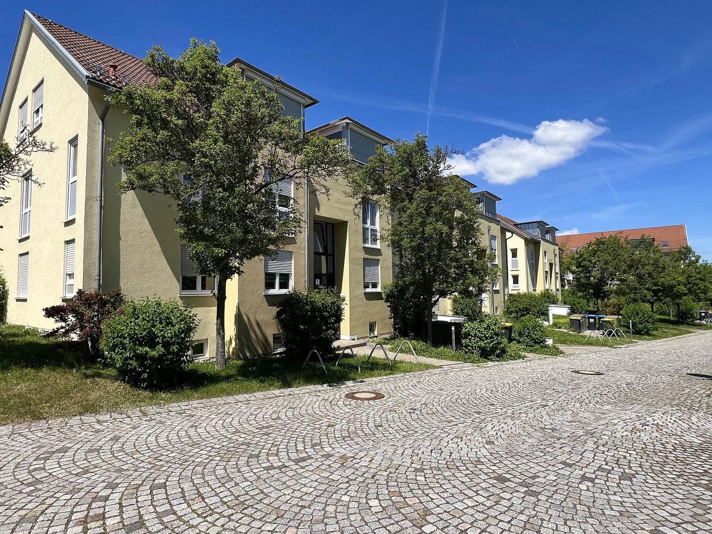 Predaj bytu 4-izbový 86 m², Kiefernweg 3, Freital, Sasko Predaj bytu 4-izbový 86 m², Kiefernweg 3, Freital, Sasko