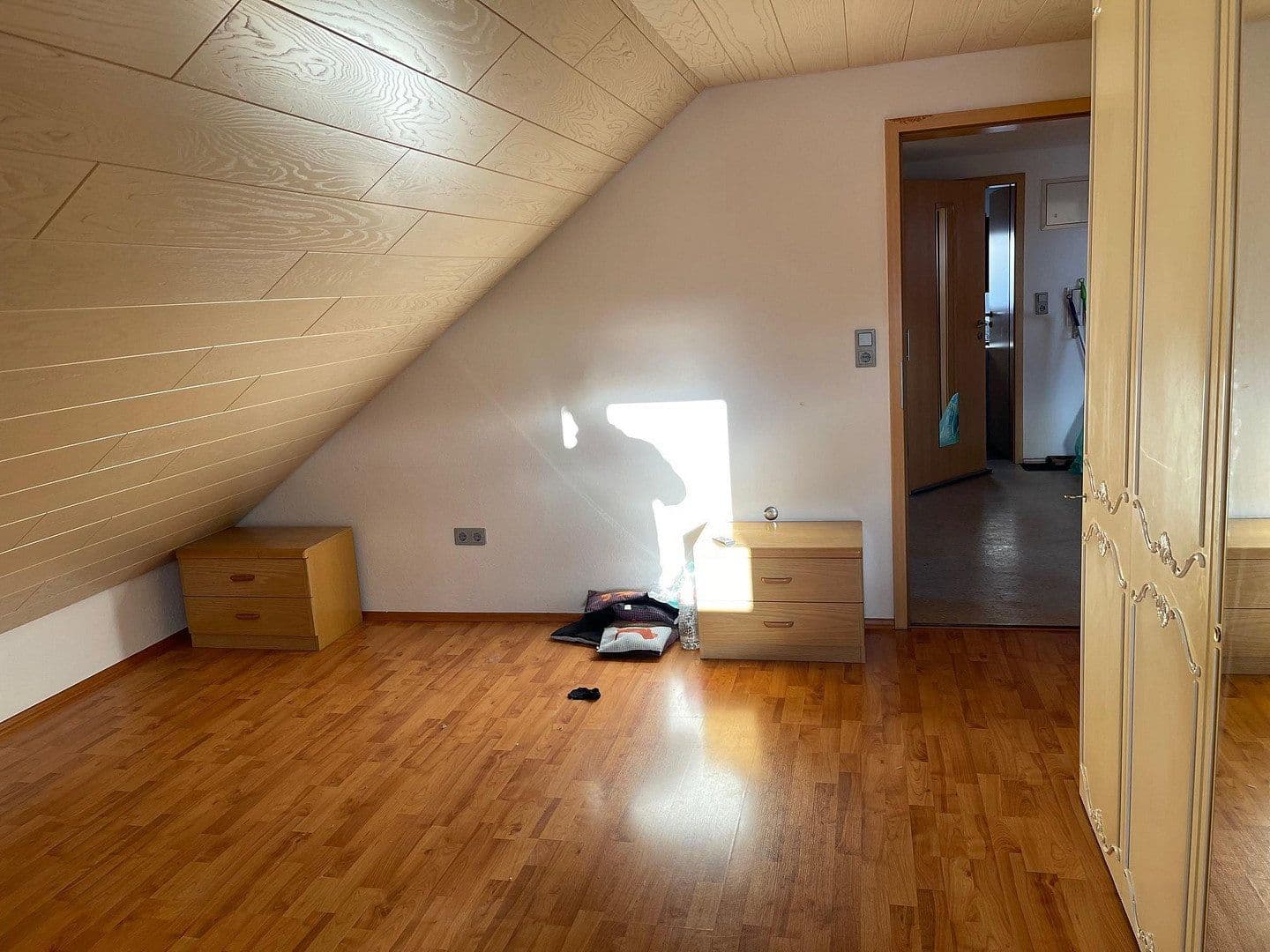 Predaj domu 220 m², pozemok 418 m², Gewerbestraße 22, Villingen-Schwenningen, Bádensko-Wurttembersko Predaj domu 220 m², pozemok 418 m², Gewerbestraße 22, Villingen-Schwenningen, Bádensko-Wurttembersko