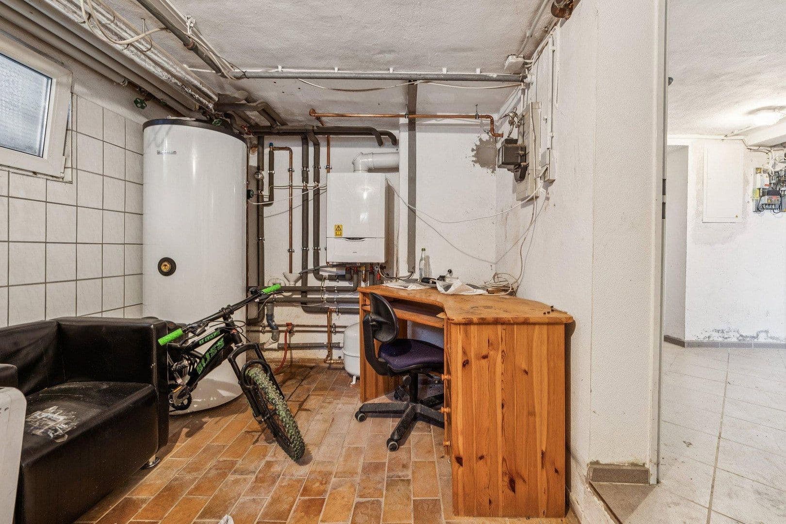 Predaj domu 220 m², pozemok 418 m², Gewerbestraße 22, Villingen-Schwenningen, Bádensko-Wurttembersko Predaj domu 220 m², pozemok 418 m², Gewerbestraße 22, Villingen-Schwenningen, Bádensko-Wurttembersko