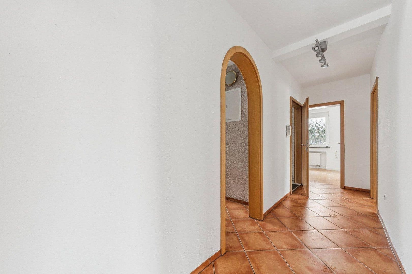 Predaj domu 220 m², pozemok 418 m², Gewerbestraße 22, Villingen-Schwenningen, Bádensko-Wurttembersko Predaj domu 220 m², pozemok 418 m², Gewerbestraße 22, Villingen-Schwenningen, Bádensko-Wurttembersko