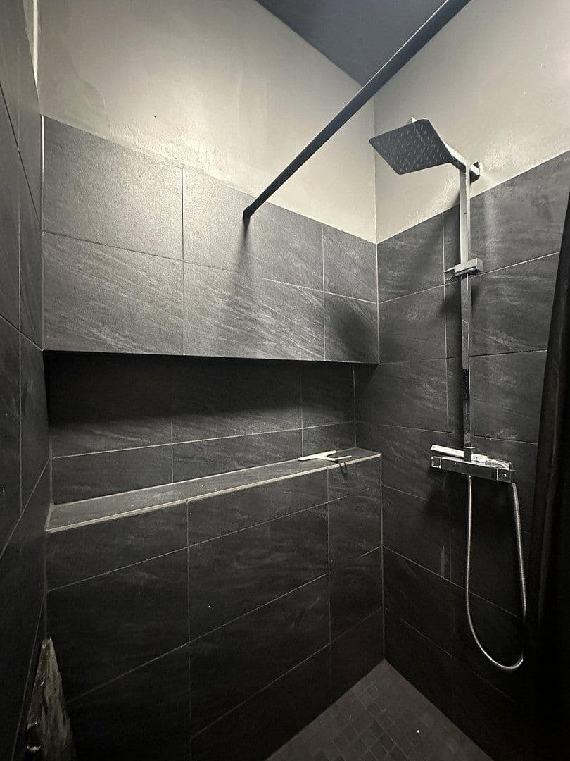 Predaj domu 130 m², pozemok 330 m², Kaiserstrasse 120, Sankt Ingbert, Sársko Predaj domu 130 m², pozemok 330 m², Kaiserstrasse 120, Sankt Ingbert, Sársko