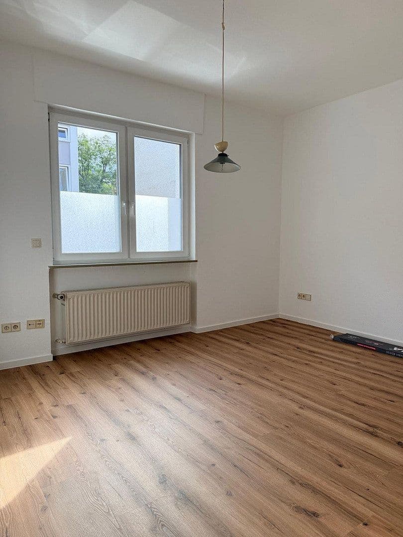 Prenájom bytu 2-izbový 66 m², Mendelssohnstr. 102, Koblenz, Porýnie-Falcko Prenájom bytu 2-izbový 66 m², Mendelssohnstr. 102, Koblenz, Porýnie-Falcko