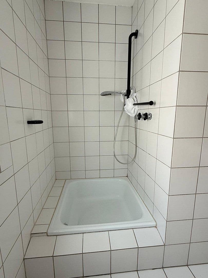 Prenájom bytu 2-izbový 66 m², Mendelssohnstr. 102, Koblenz, Porýnie-Falcko Prenájom bytu 2-izbový 66 m², Mendelssohnstr. 102, Koblenz, Porýnie-Falcko