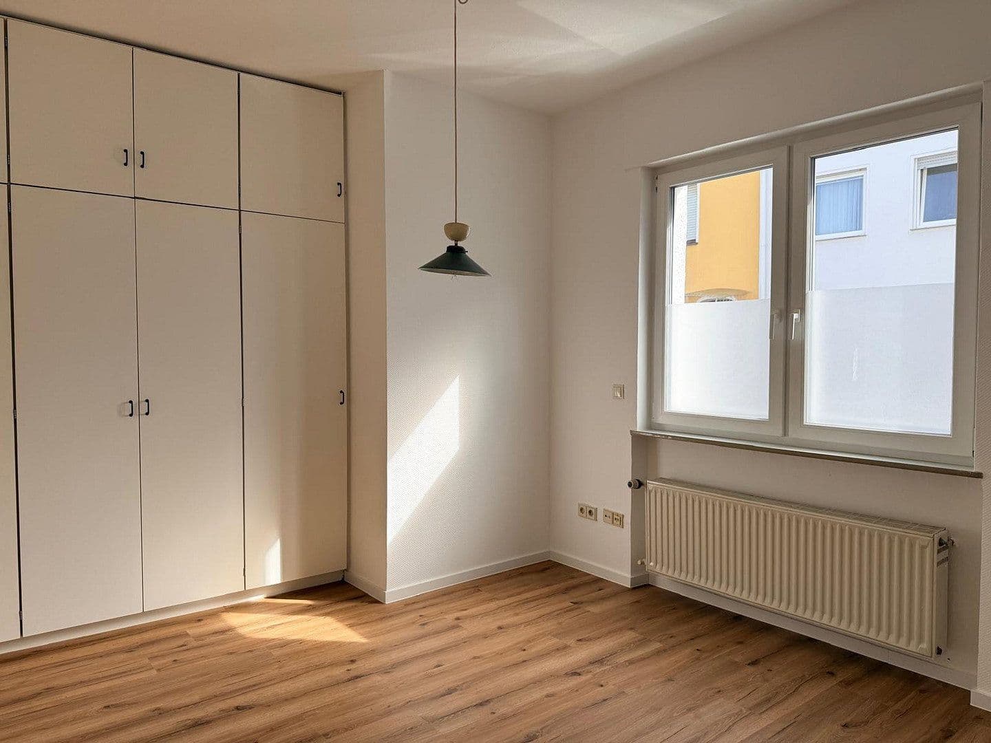 Prenájom bytu 2-izbový 66 m², Mendelssohnstr. 102, Koblenz, Porýnie-Falcko Prenájom bytu 2-izbový 66 m², Mendelssohnstr. 102, Koblenz, Porýnie-Falcko