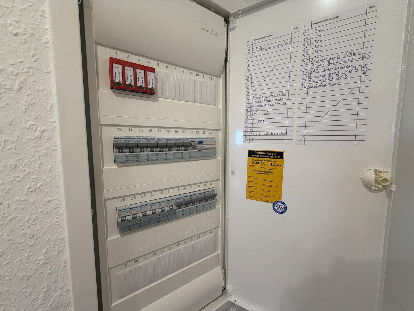Prenájom bytu 4-izbový 70 m², Schiefersteinstraße 20, Wiesbaden, Hesensko Prenájom bytu 4-izbový 70 m², Schiefersteinstraße 20, Wiesbaden, Hesensko